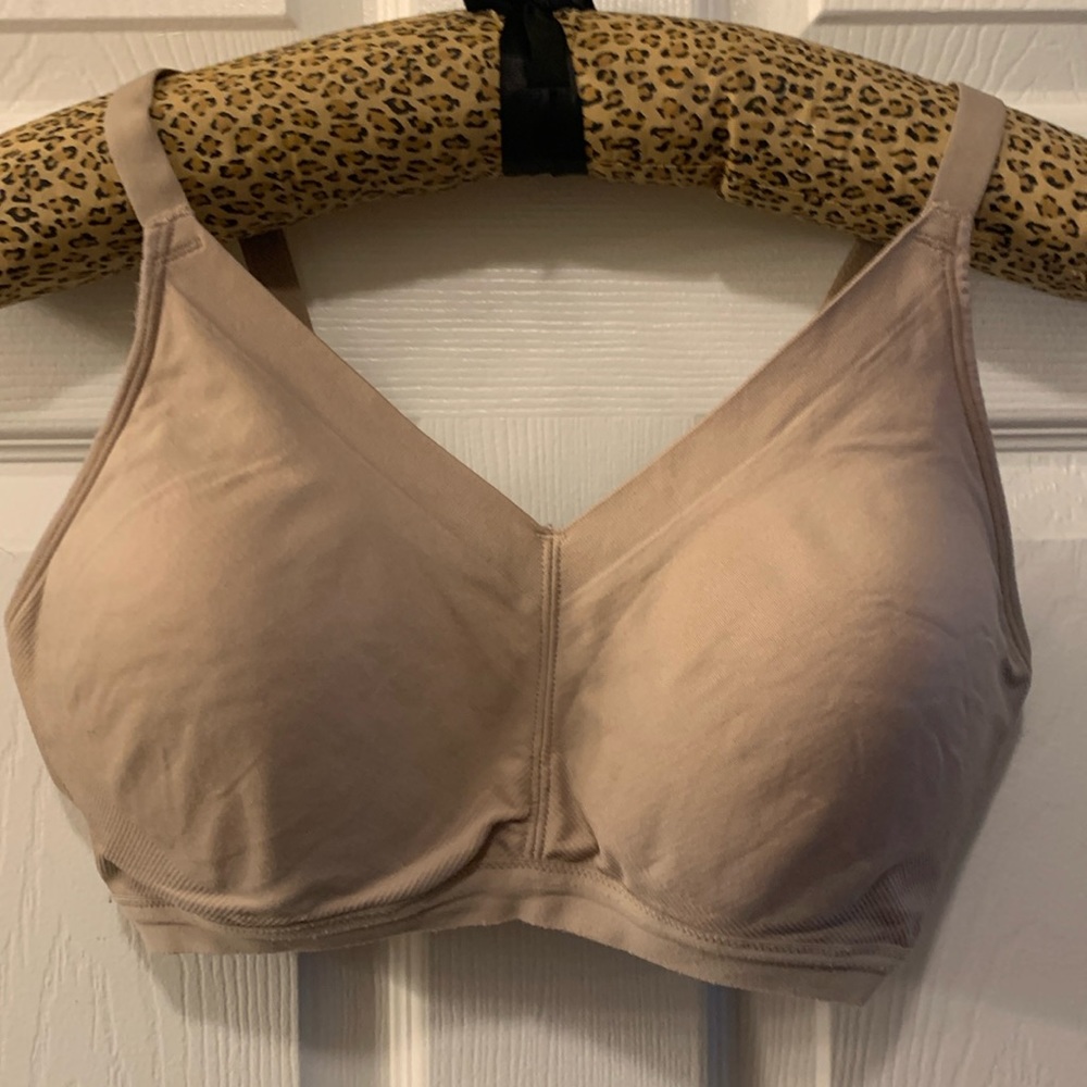 WARNERS BRA NUDE/BEIGE SZ XL SOFT KNIT CUP 3 HOOK